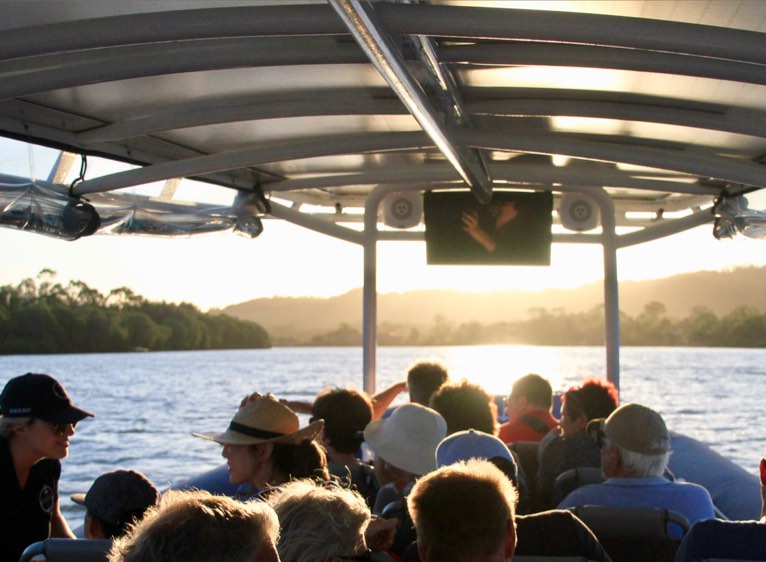 Cruise down the Richmond River